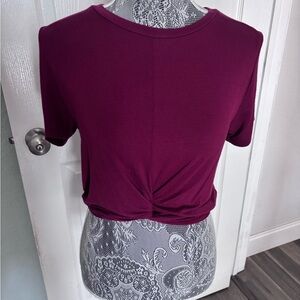 HEART HIPS GIRLS TOP SZ L - Like new